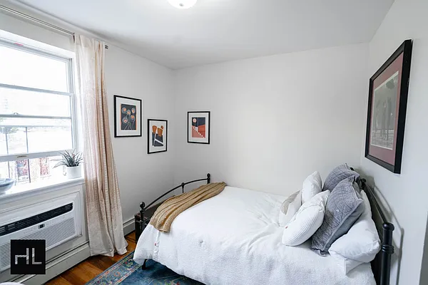 Rented by Highline Residential | media 23