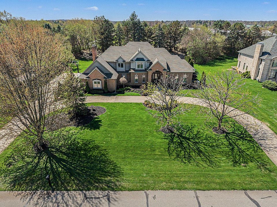 1st image of 5050 Village Rd