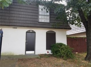 1908 W Sanford St, Arlington, TX 76012