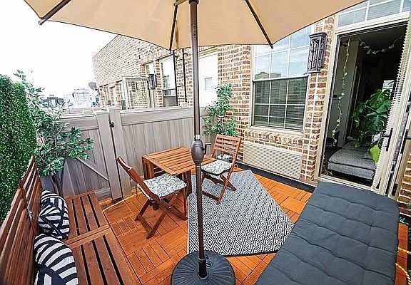 3rd image of 295 Stockholm St APT 4A