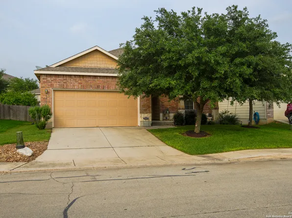 3762 Lazy Diamond, Selma, TX 78154