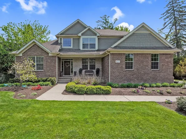 16255 Marguerite St, Beverly Hills, MI 48025