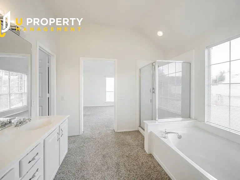 8713 Somerville Way — Photo 20