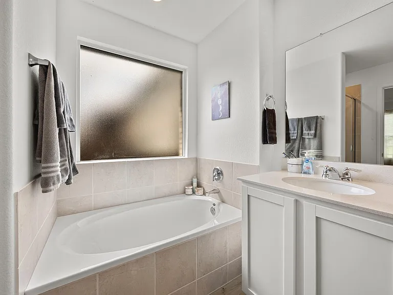 2321 Four Waters Loop — Photo 6