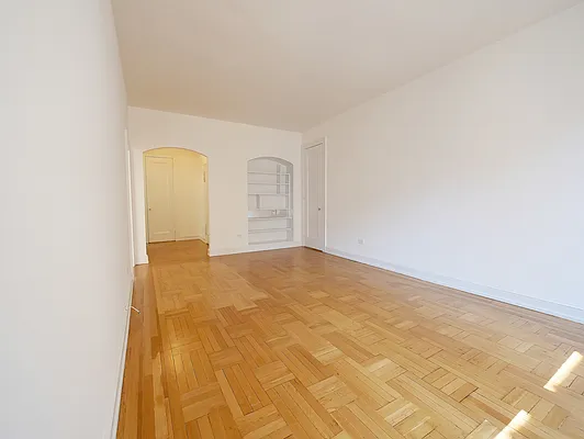 Rented by Rachel Realty | media 12