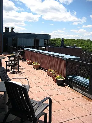 Rented by null | media 4