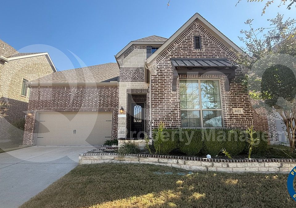 1st image of 4421 Avenida Ln