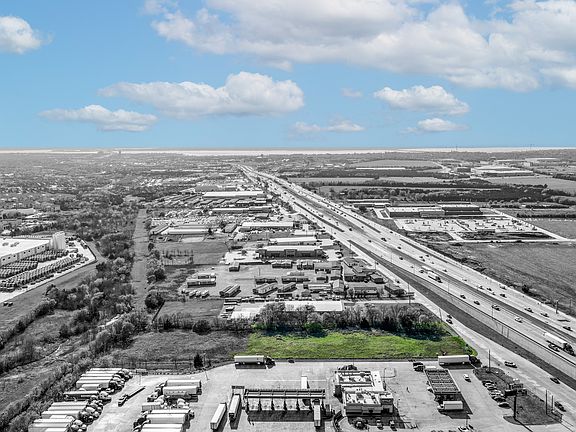 5th image of 1970 E Interstate Highway 30