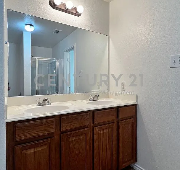 1724 Quails Nest Dr — Photo 17