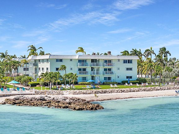 2nd image of 1101 W Ocean Dr #13