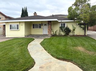 21060 Hazelbrook Dr, Cupertino, CA 95014