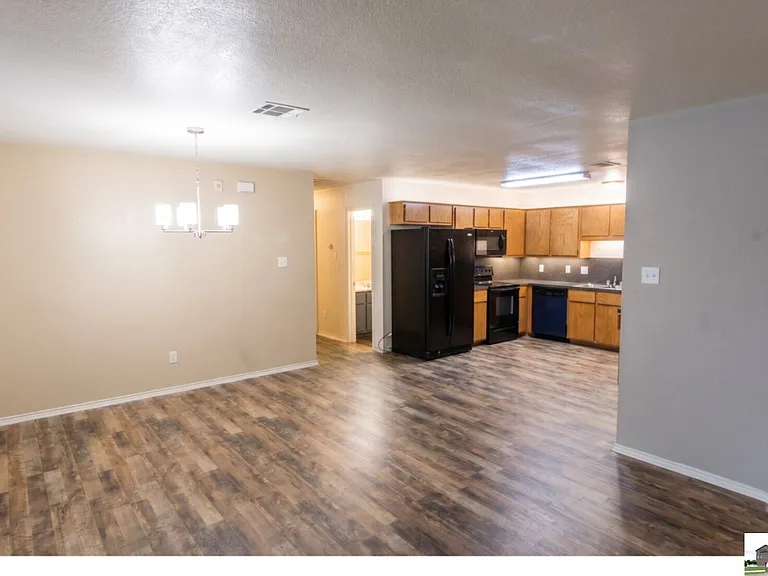 2706 Lucille Dr #A — Photo 3