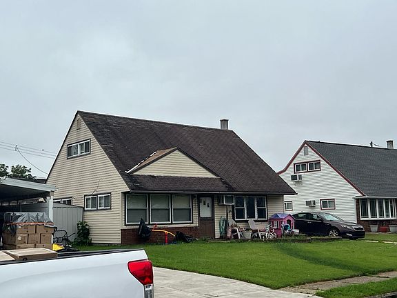 3rd image of 2825 Narcissus Rd