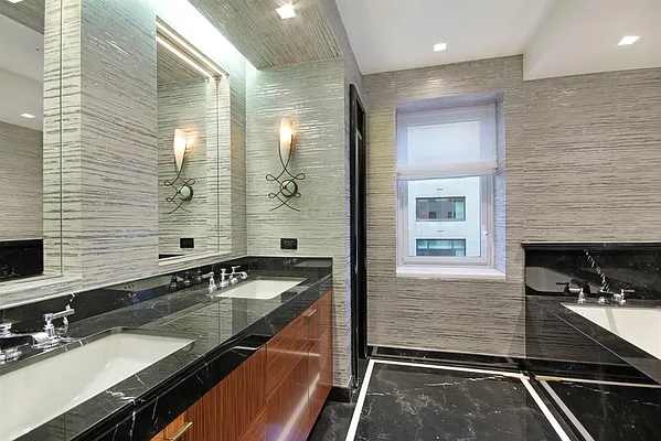 Sold by Corcoran | media 19