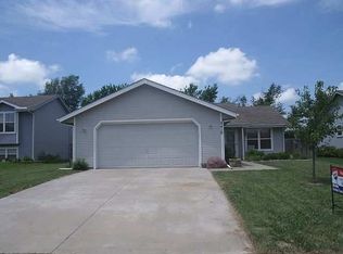 2419 SW Rother Rd, Topeka, KS 66614