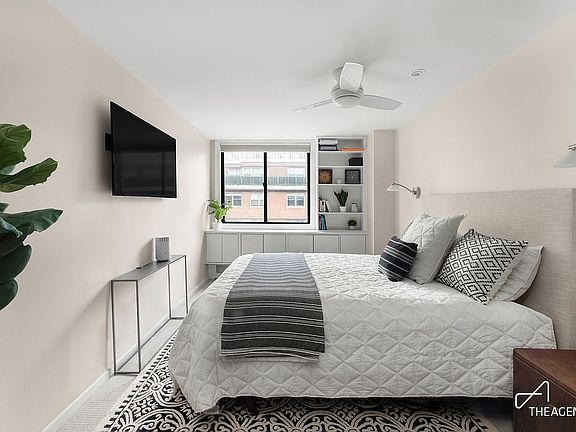 5th image of 16 W 16th St APT 14NS