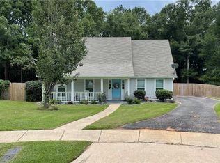 2912 Crown Colony Ct, Mobile, AL 36695