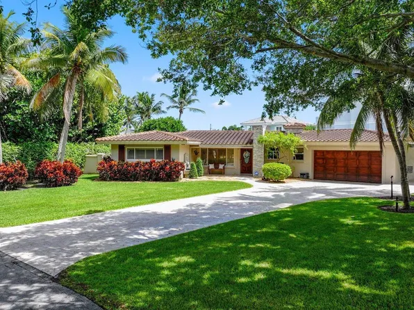 910 Banyan Dr, Delray Beach, FL 33483