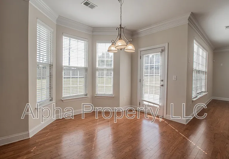 311 Cypresshill Ct — Photo 11