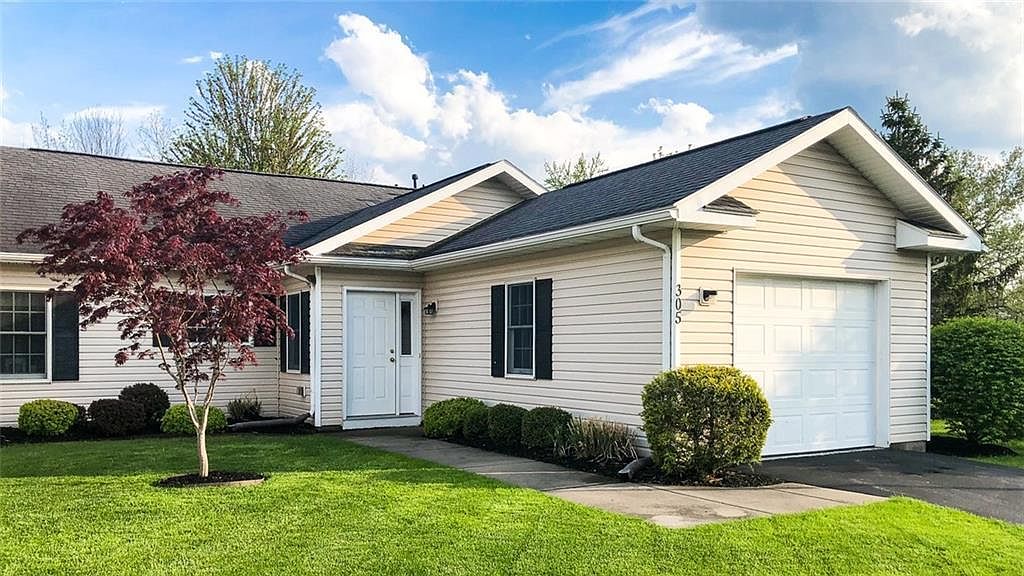 305 Walker Dr, Canandaigua, NY 14424 Zillow