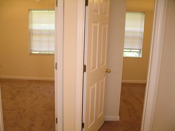 5th image of 8273 Max Ct