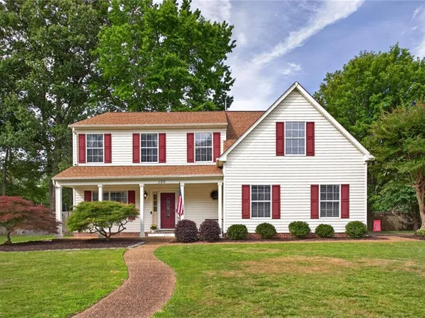 100 Hatcher Ct, Yorktown, VA 23693