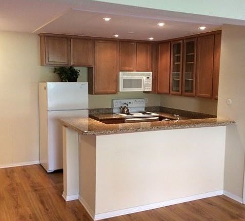 4th image of 7747 Margerum Ave Unit 129