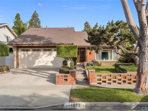 1675 E Cyrene Dr, Carson, CA 90746