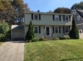 95 Gleason Rd, Lexington, MA 02420
