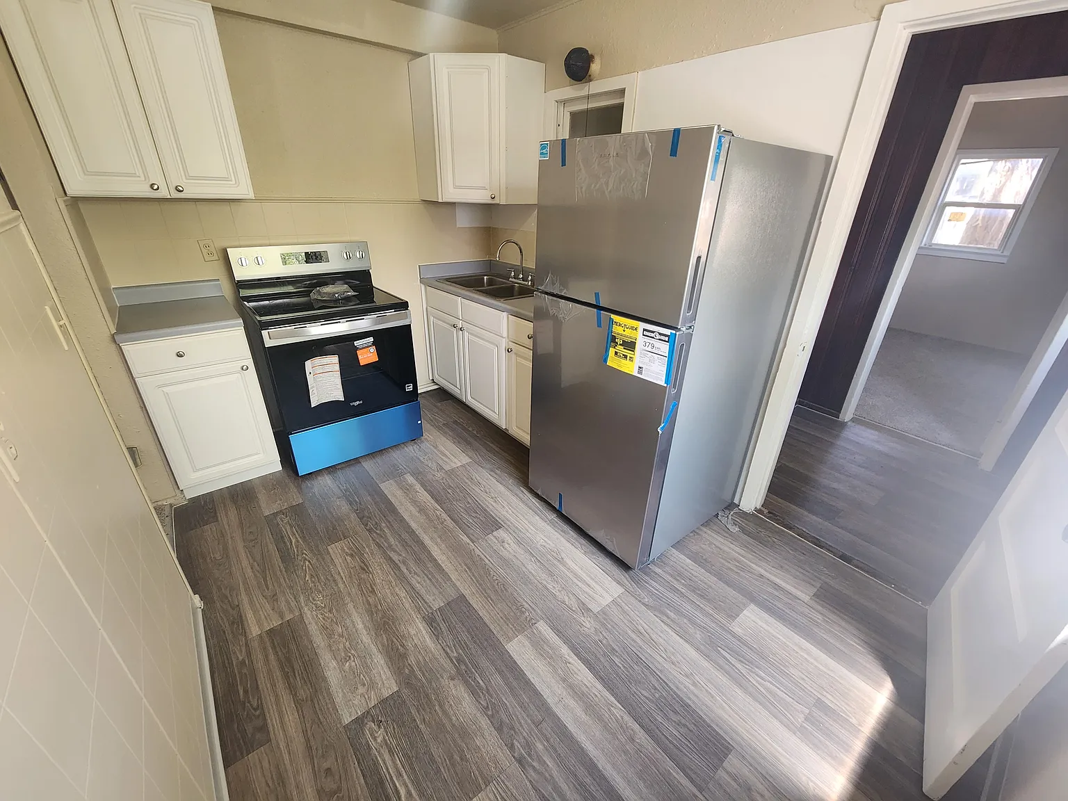 2 bed, 1.5 bath, 860 sqft, $1,250 — Photo 1