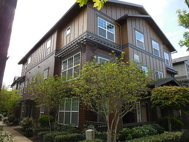 1st image of 1080 SW 170th Ave #201