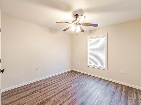 3rd image of 6693 Willie Lou Ave