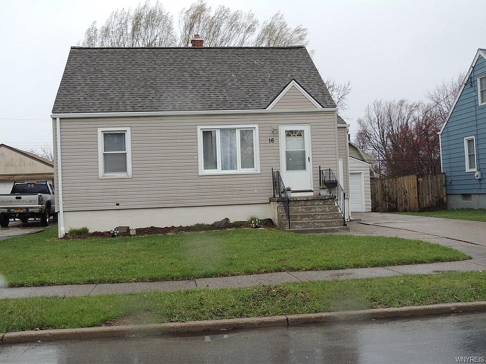 1st image of 16 Lepeirs Dr