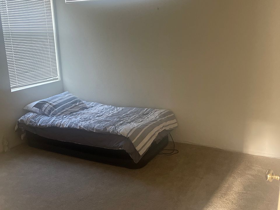 1st image of 12440 Alderglen St