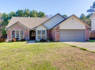 3135 Marion Anderson Rd, Hot Springs, AR 71913