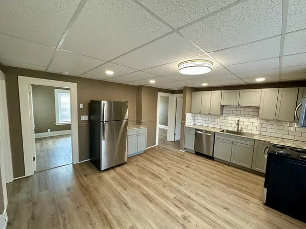 10-16 Stewart St #14, Palmer, MA 01069