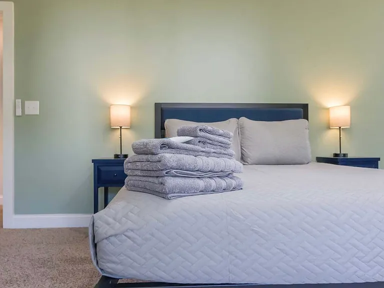 8425 Hobhouse Cir — Photo 42