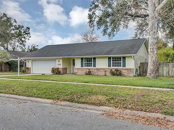 3rd image of 519 Fernwood Dr