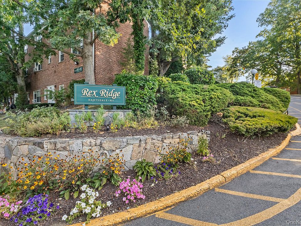 1st image of 21 Fieldstone Drive #196