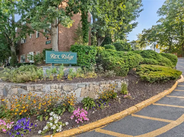 21 Fieldstone Drive #196, Hartsdale, NY 10530