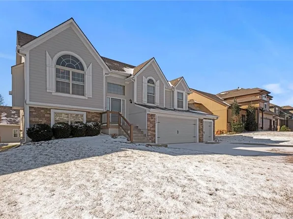 1333 NE 106th Pl, Kansas City, MO 64155