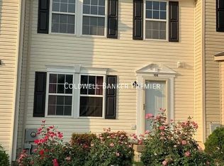 100 Quince Tree Dr, Martinsburg, WV 25403
