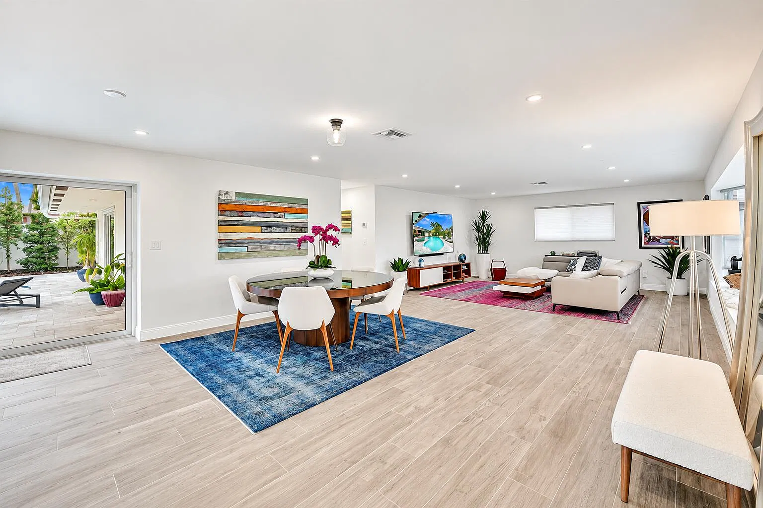 4 bed, 3.0 bath, 2196 sqft, $6,500 — Photo 1