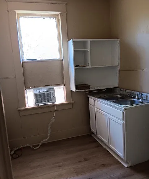 1301 Walnut St #D — Photo 5