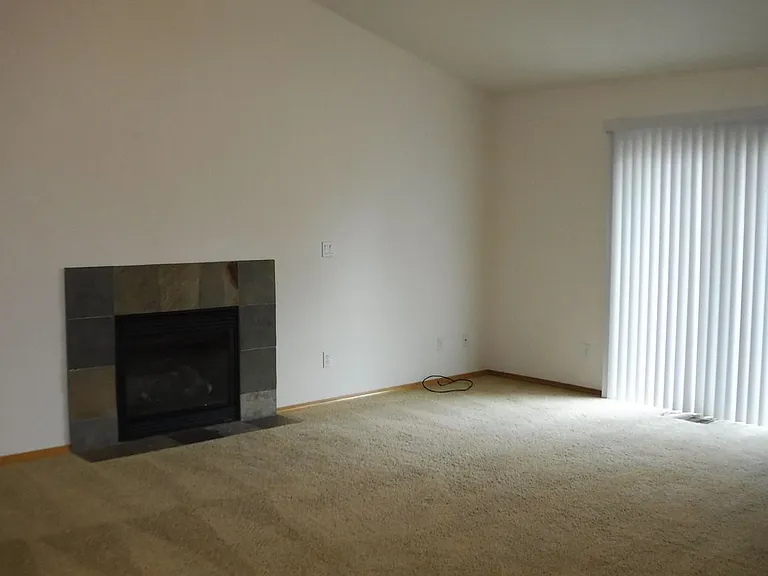 20591 Conifer Ave — Photo 3