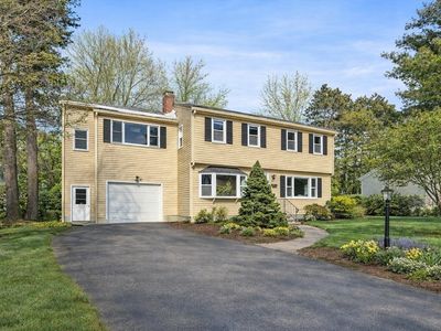29 Pinewood Rd, Wellesley, MA, 02482