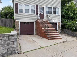 25 Hill Top St FLOOR 2, Dorchester Center, MA 02124