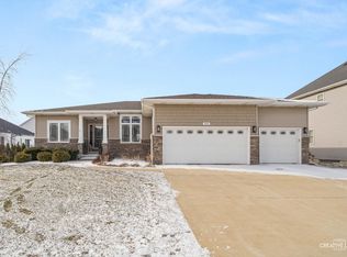 509 Marty Ln, Oswego, IL