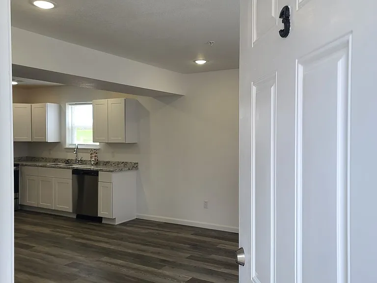 410 Doxey St #3 — Photo 1