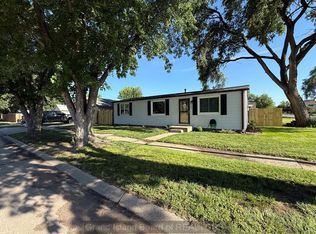 2204 W 5th St, Grand Island, NE 68803